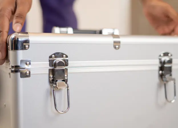 Portable cleaning kit image 4